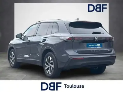 Photo 12 Volkswagen Tiguan 1.5 eTSI 131ch DSG7 VW Edition