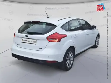 Photo 5 Ford Focus  1.0 EcoBoost 125ch Stop&Start Executive