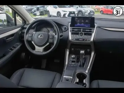 Photo 8 Lexus Nx  300h 2WD Pack Business JA 17