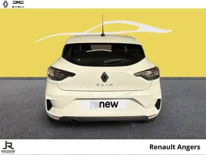 Photo 11 Renault Clio  1.5 dCi 100ch Evolution - 25