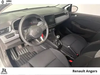 Photo 14 Renault Clio  1.5 dCi 100ch Evolution - 25