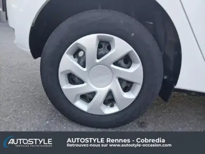 Photo 8 Dacia Sandero  1.0 SCe 75ch Essentiel - 20