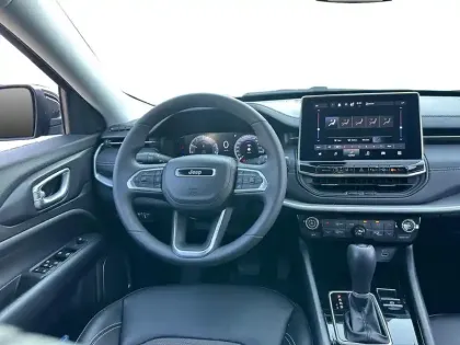Photo 7 Jeep Compass  1.5 TURBO T4 130CH BVR7 e-HYBRID