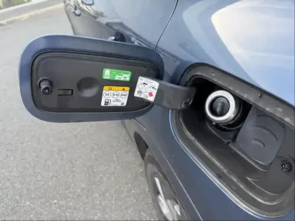 Photo 9 Ford Kuga  2.5 Duratec 190ch FHEV E85 ST-Line Business BVA