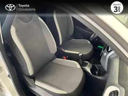 Photo 5 Toyota Aygo  1.0 VVT-i 69ch x-play 5p