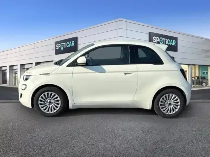 Photo 30 Fiat 500  e 95ch MY23 BERLINE 23.8 KWH
