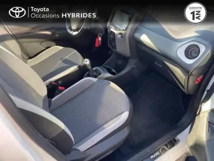 Photo 5 Toyota Aygo  1.0 VVT-i 69ch x-play 5p
