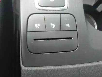 Photo 14 Ford Kuga  2.5 Duratec 190ch FHEV E85 ST-Line X BVA