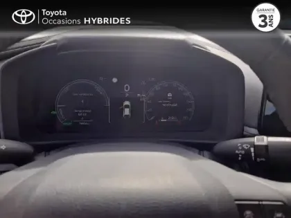 Photo 13 Toyota C-HR  1.8 Hybride 140ch Dynamic MY25