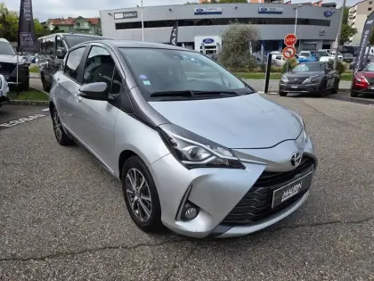 Photo 14 Toyota Yaris  110 VVT-i Design Y20 5p MY19