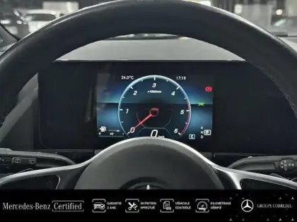 Photo 8 Mercedes GLA  200 d 150ch Business Line 8G-DCT