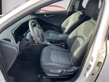 Photo 9 Kia Niro  1.6 GDi 138ch HEV Active DCT6