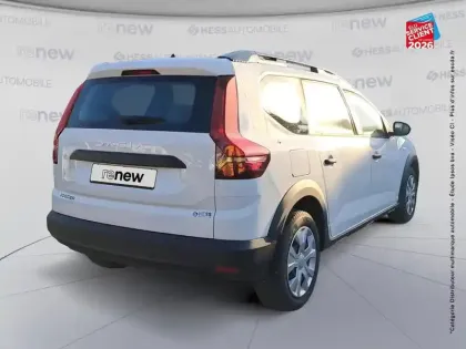 Photo 5 Dacia Jogger  1.0 ECO-G 100ch Essential 5 places