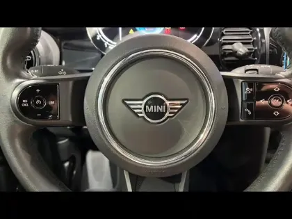 Photo 11 Mini Mini Cabrio Cooper 136ch Edition Premium Plus BVA7