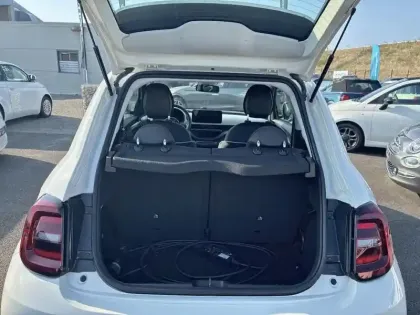 Photo 32 Fiat 500  e 95ch MY23