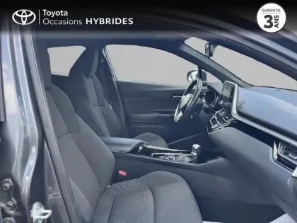 Photo 5 Toyota C-HR  122h Design 2WD E-CVT RC18