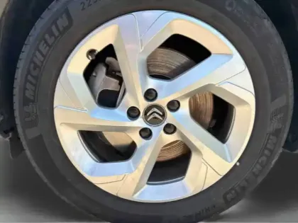 Photo 9 Citroën C5 aircross  Hybrid 225ch Feel e-EAT8