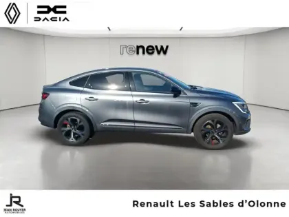 Photo 22 Renault Arkana  1.6 E-Tech hybride 145ch RS Line Fast Track