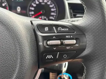 Photo 13 Kia Stonic  1.0 T-GDi 100ch GT Line DCT7