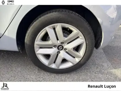 Photo 7 Renault Clio  1.5 dCi 100ch Evolution - 25