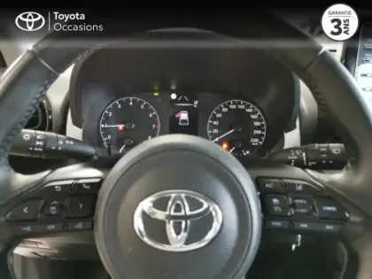Photo 11 Toyota Yaris  70 VVT-i Dynamic 5p MY22