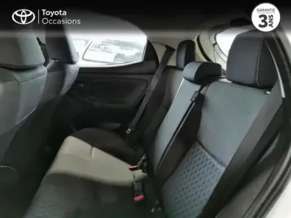 Photo 7 Toyota Yaris  70 VVT-i Dynamic 5p MY22