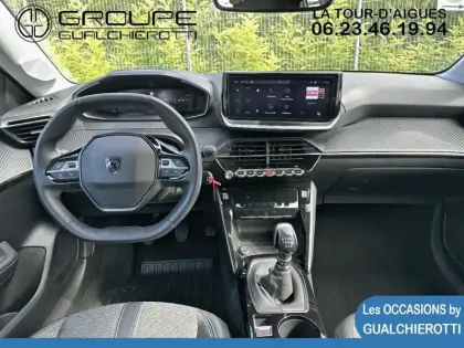 Photo 7 Peugeot 208  1.2 PureTech 100ch S&S Allure