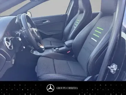 Photo 10 Mercedes Classe A  180 Inspiration 7G-DCT