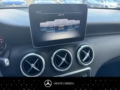 Photo 14 Mercedes Classe A  180 Inspiration 7G-DCT