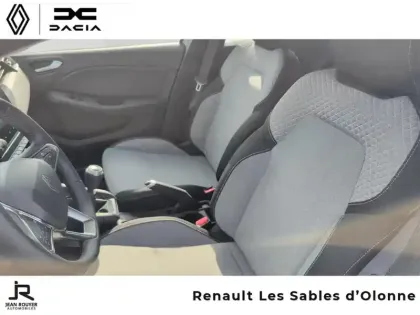 Photo 10 Renault Clio  1.5 dCi 100ch Evolution - 25