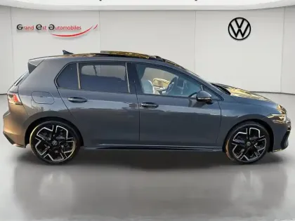 Photo 6 Volkswagen Golf  1.5 eTSI EVO2 150ch R-Line Edition DSG7