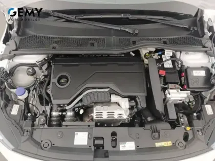 Photo 11 Peugeot 208  Hybrid 110 ch e-DCS6