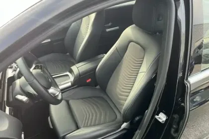 Photo 9 Mercedes Classe B  250 e 8G-DCT