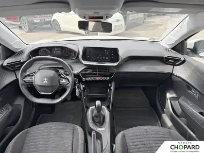 Photo 14 Peugeot 208  PureTech 75 S&S BVM5