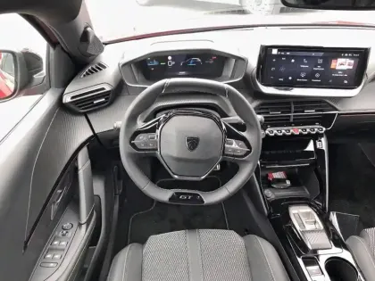 Photo 8 Peugeot 208  Electrique 156 ch 54 kWh