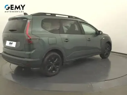Photo 17 Dacia Jogger  Hybrid 155 7 pl