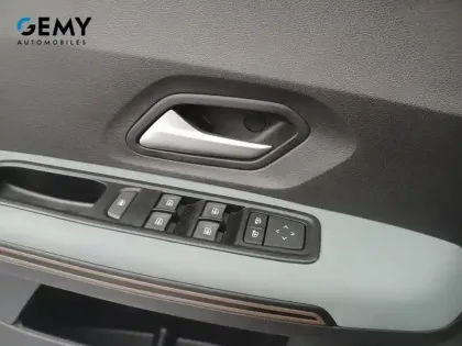 Photo 16 Dacia Jogger  Hybrid 155 7 pl