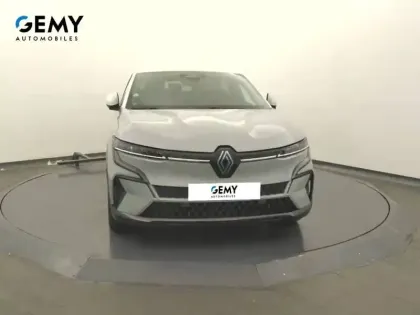 Photo 16 Renault Megane  E-Tech EV60 220 ch super charge