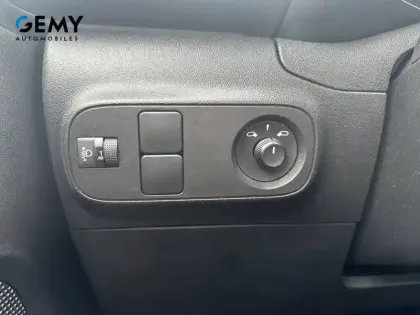 Photo 12 Citroën C3  PureTech 83 S&S BVM5