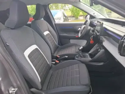 Photo 5 Citroën C3  Turbo 100 ch Manuelle
