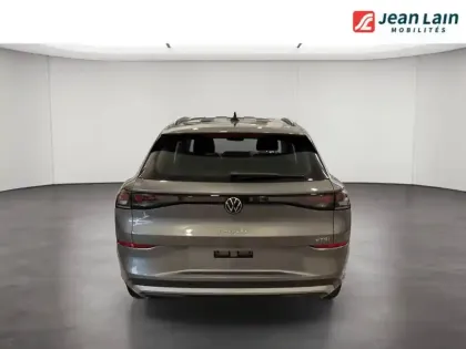 Photo 5 Volkswagen T-roc  1.5 eTSI EVO2 Hybrid 116 ch DSG7