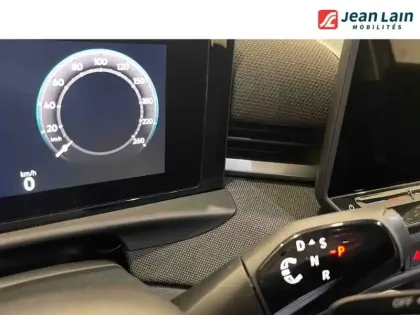 Photo 12 Volkswagen T-roc  1.5 eTSI EVO2 Hybrid 116 ch DSG7