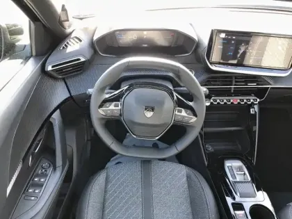 Photo 8 Peugeot 2008  Electrique 156 ch 54 kWh