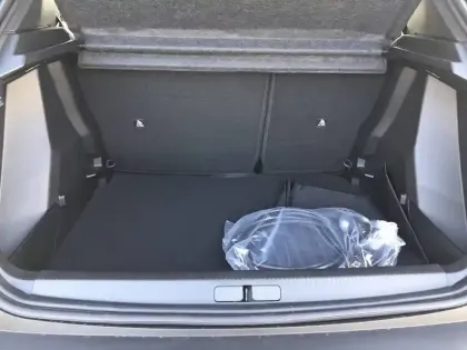 Photo 5 Peugeot 2008  Electrique 156 ch 54 kWh