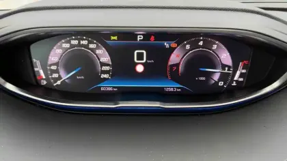 Photo 24 Peugeot 3008  PureTech 130ch S&S EAT8