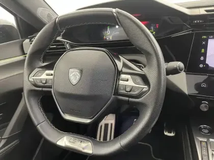 Photo 31 Peugeot 408  PureTech 130 ch S&S EAT8