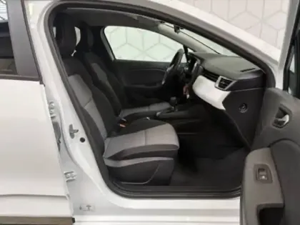 Photo 8 Renault Clio  E-Tech hybride 145