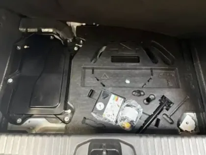 Photo 10 Renault Clio  E-Tech hybride 145