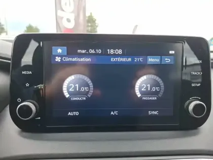 Photo 40 Hyundai Santa Fe  1.6 T-GDi Hybrid 230 BVA6