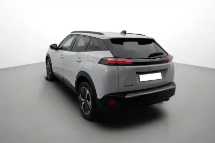 Photo 35 Peugeot 2008  BlueHDi 130 S&S EAT8